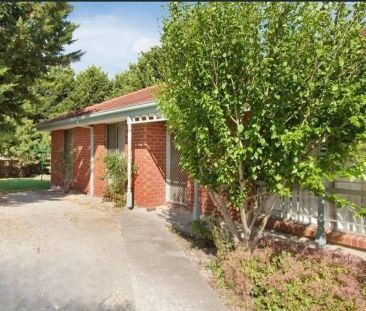 “Perfect Family Home in Prime Pakenham Location!” - Photo 6