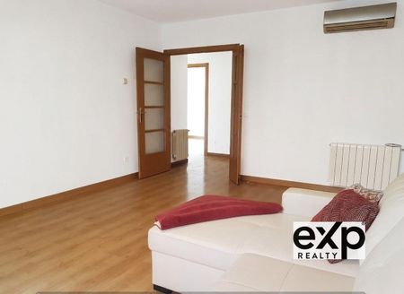 Apartamento luminoso con amplio patio privado en Ventilla–Almenara - Photo 2