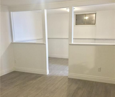 For Lease - 1023 Robarts Road, Oakville, Ontario - Photo 2