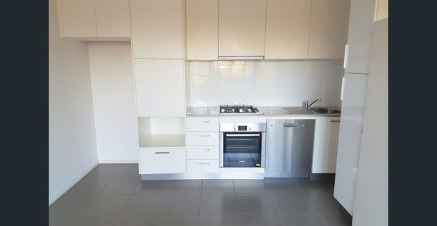 SECURE & SPACIOUS - GREAT LOCATION - DIGHTS FALLS - Photo 1