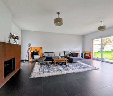 Location Maison 7 pièces 200m² - Photo 1