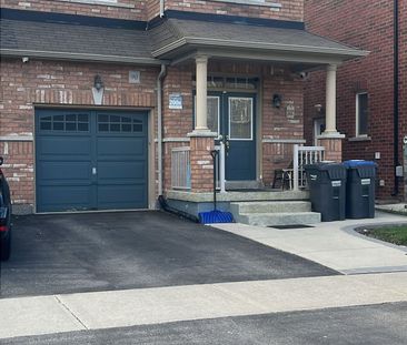 For Lease - 90 Templehill Road, Brampton, Ontario - Photo 1