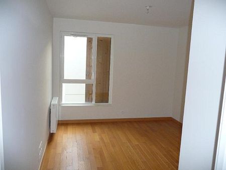 Location appartement 5 pièces de 119.96m² - Photo 3