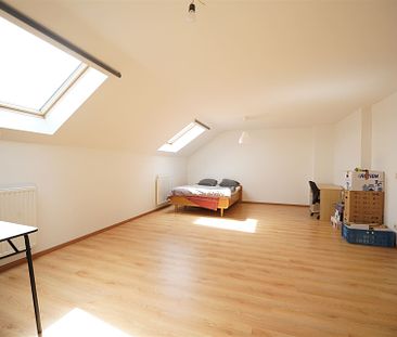 - 4 bedrooms - Foto 1