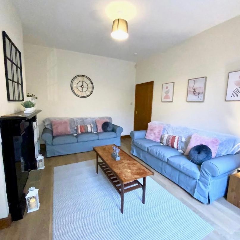 5 Bed - 8 Hanover Square, City Centre, Leeds - LS3 1AP - Student - Photo 1