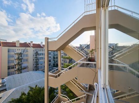 Avenida de Berna, Lisbon, Lisbon 1050-038 - Photo 5