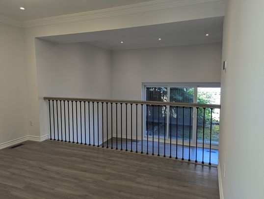 For Lease - 32 Burnt Meadoway N/A, Toronto, Ontario - Photo 1