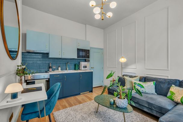 1 Bed Flat, Eardley Cres, SW5 - Photo 1