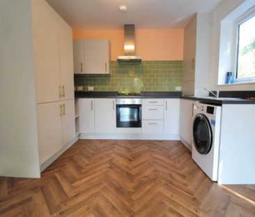 1 Bedroom Apartment To Let - Photo 4