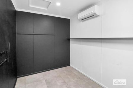 Spacious 4 Bedroom Family Home + Office in Quiet Cul-de-Sac - Photo 4