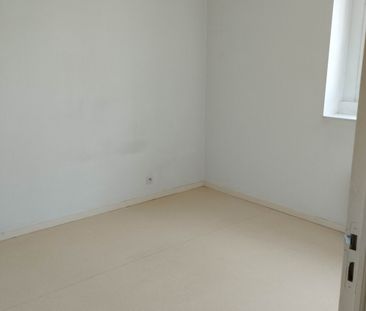 Appartement - 2 pièces - 35,80 m² - Laval - Photo 1
