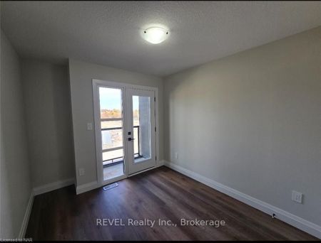 For Lease - 16 WARREN Trail, Welland, Ontario - Photo 4