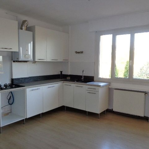 Location Appartement 2 pièces 37m² DRAGUIGNAN 83300 - Photo 1