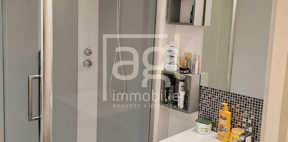 Location Appartement 2 pièces 52m² BERGUES 59380 - Photo 2