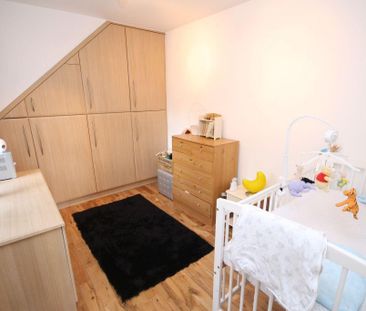 4 bedroom detached house to rent - Photo 6