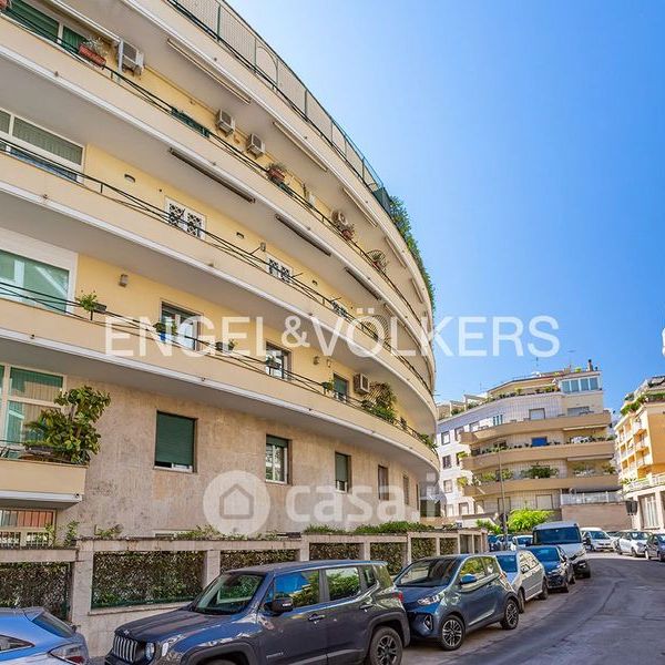 Appartamento in Affitto in Via Archimede a Roma - Photo 1
