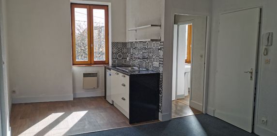 Location Appartement 1 pièce 23m² - Photo 2