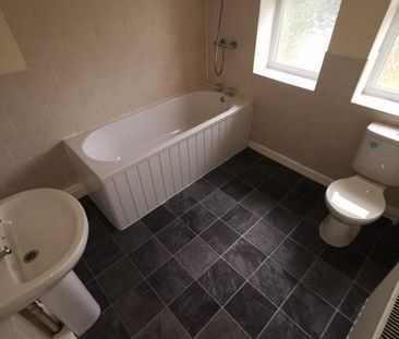 3 bedroom terraced house to rent - Photo 6