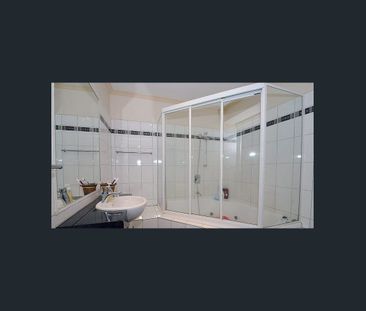 Modern Townhouse in the Heart of Mulgrave - Photo 6