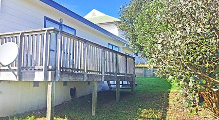 A NEW HOME FOR CHRISTMAS. - Photo 2