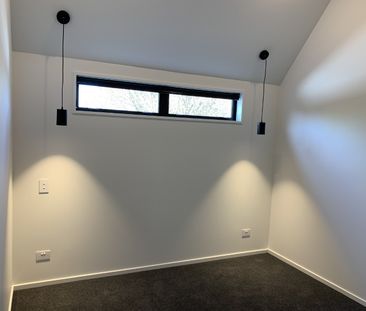 As New 2 Bedroom Townhouse in Somerfield - Photo 2