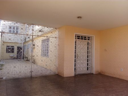 A FURTADO - CASA - ABILIO MARTINS, 675 - Foto 4