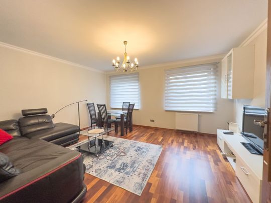 Mieszkanie 2-pokojowe 65 m² – Stare Miasto - Zdjęcie 1