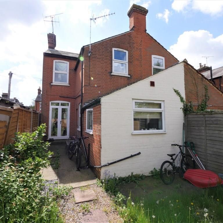 1 bedroom end of terrace house to rent - Photo 1