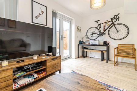 2 bedroom house to rent - Photo 2