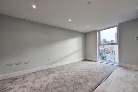 1 bedroom flat to rent - Photo 2