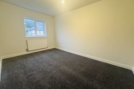 Platt Court - Photo 3