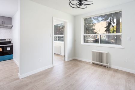 For Lease - 5 Hill Heights Road Unit# 205, Toronto, Ontario - Photo 4