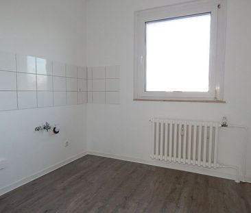 Renovierte 3-Zimmer-Wohnung mit Balkon gefällig! - Foto 6