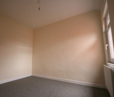 3 Empire Street, Belfast, BT12 6GJ - Photo 2