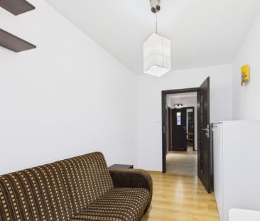 Przestronne 3-pokojowe mieszkanie w Otwocku - Zdjęcie 2