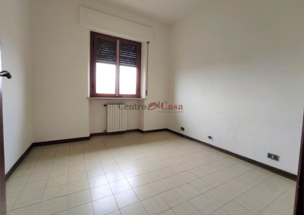 Luminoso appartamento arredato solo di cucina