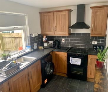 26 Ballycraigy Drive, Antrim, BT41 1NE - Photo 5