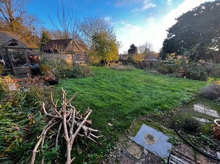 Church Hill, Eye, Hoxne - Photo 2