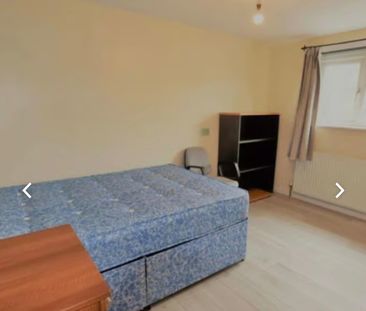 3 Bed - 8A Monkbridge Street, Headingley, Leeds - LS6 4HL - Student - Photo 4