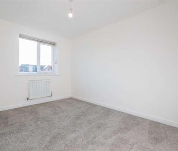 Acklam Gardens, Middlesbrough, TS5 - Photo 5