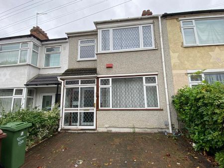 3 bedroom terraced house to rent - Photo 5