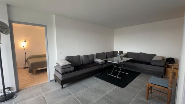 Spacieux 2 pièces meublé avec vue panoramique - Photo 1