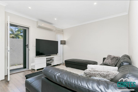 3/10 Tate St, St James WA 6102 - Townhouse For Rent | Domain - Photo 4