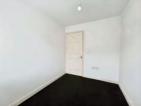 2 bedroom property to rent - Photo 3
