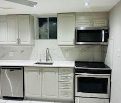 For Lease - 53 Freshspring Drive, Brampton, Ontario - Photo 5