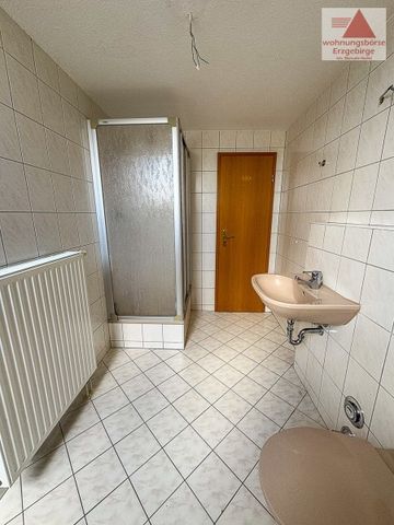 Großzügige 3-Raum-Wohnung in Grünhain zu vermieten - Photo 3