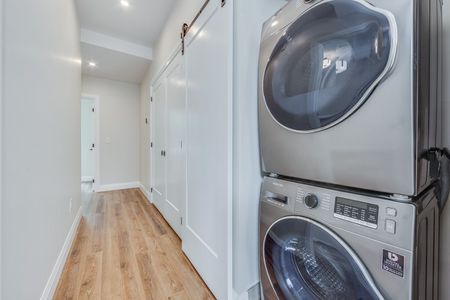 For Lease - 17 Lockwood Road Unit# B, Toronto, Ontario - Photo 4