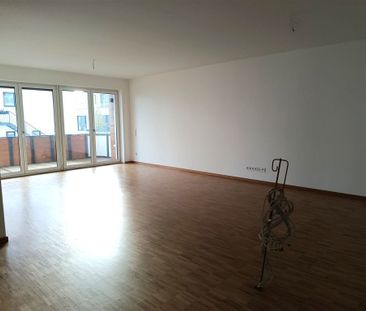 Wohnen am Hafen in Zwenkau - 4 Zi. Whg. mit Balkon, Parkett, 2 Bäde... - Photo 1