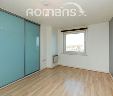 2 bedroom flat to rent - Photo 6