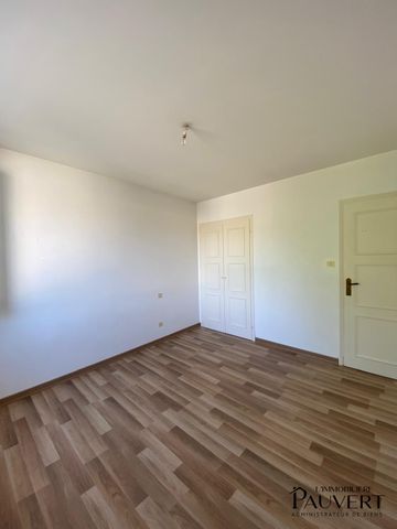 Grand appartement T4 de 130 m2 au 1er étage avec terrasse - Photo 3